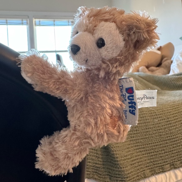 Disney Parks Duffy Bear Plush Magnet - Head Rotates - Picture 9 of 11